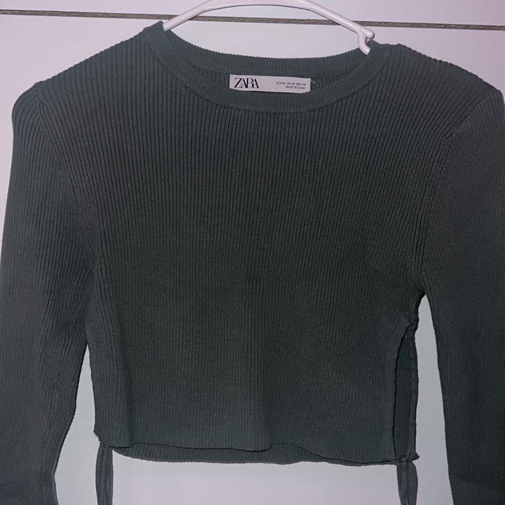 Zara dark green long sleeve. medium size